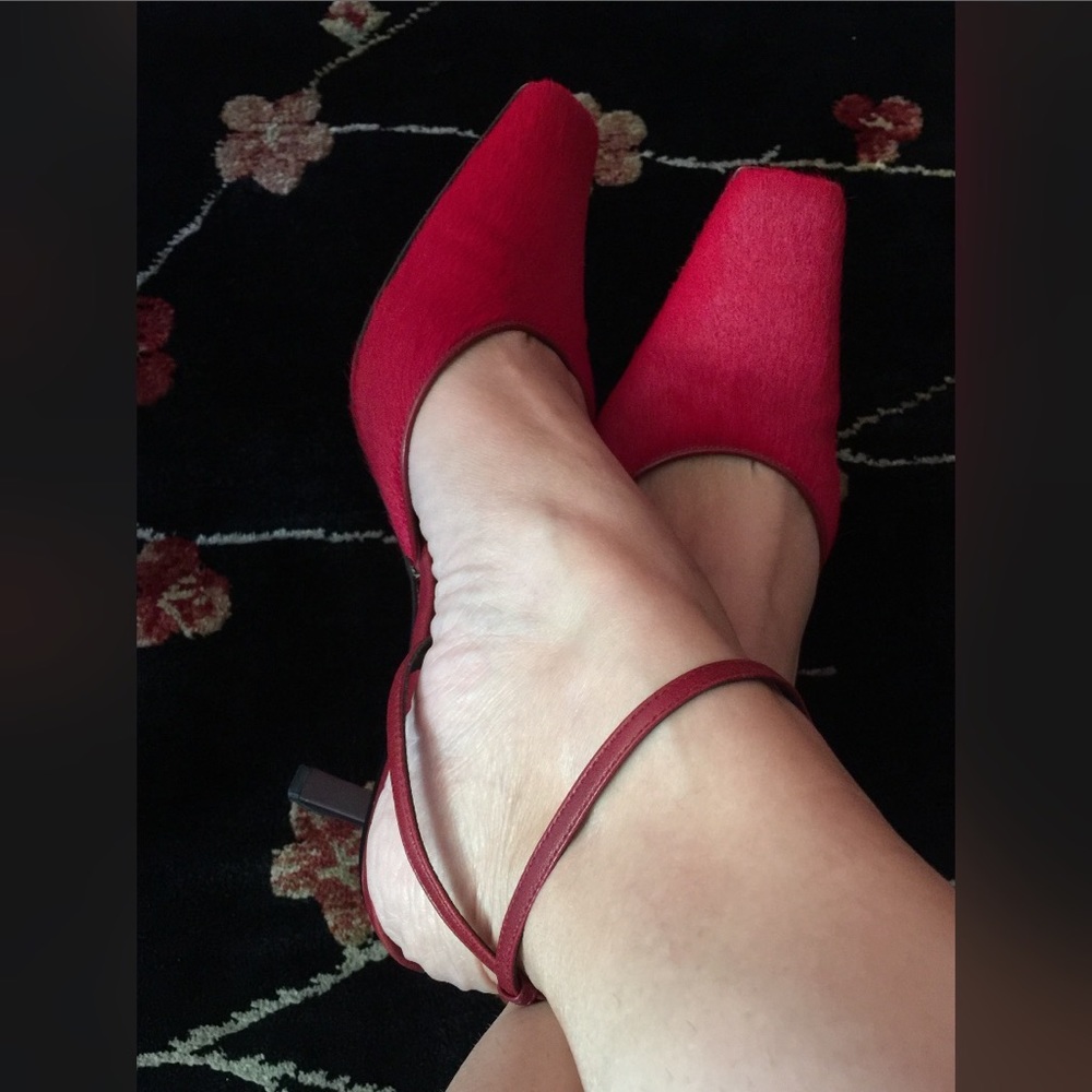 Barney’s New York Fierce Red Calf-Hair Pumps Size 38